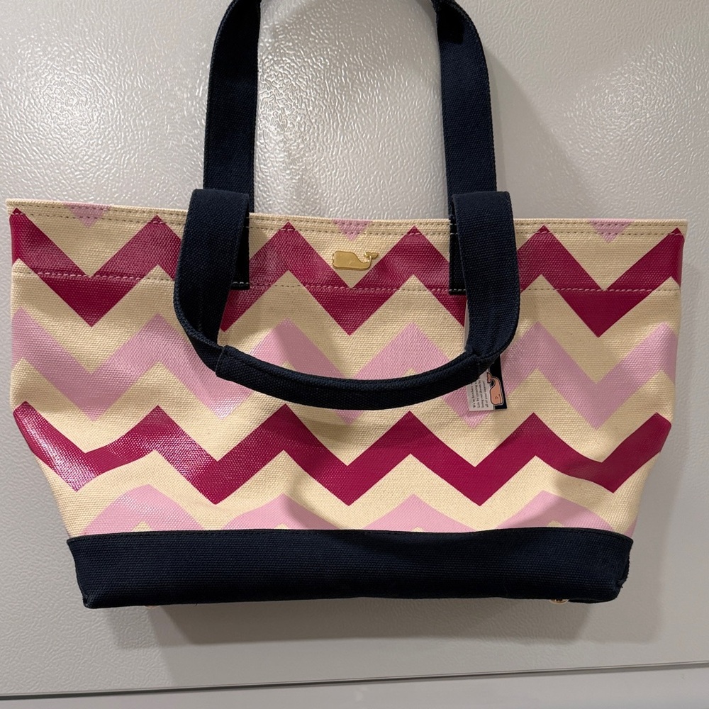 Vineyard Vines Chevron Tote Bag NWT